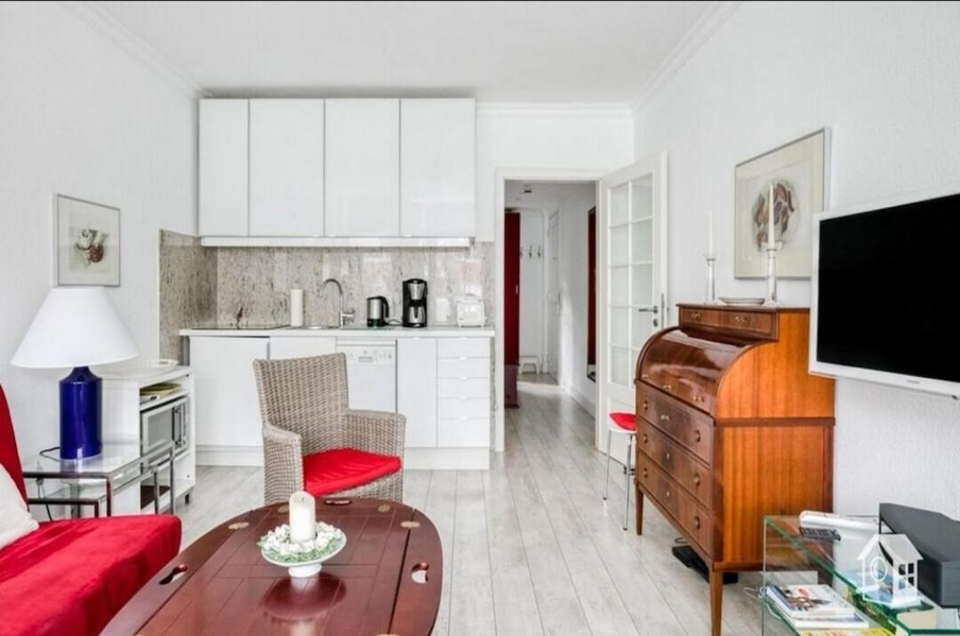 Niendorf-suite Apartament *